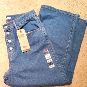 Levi's Mile High Cropped Wide Leg